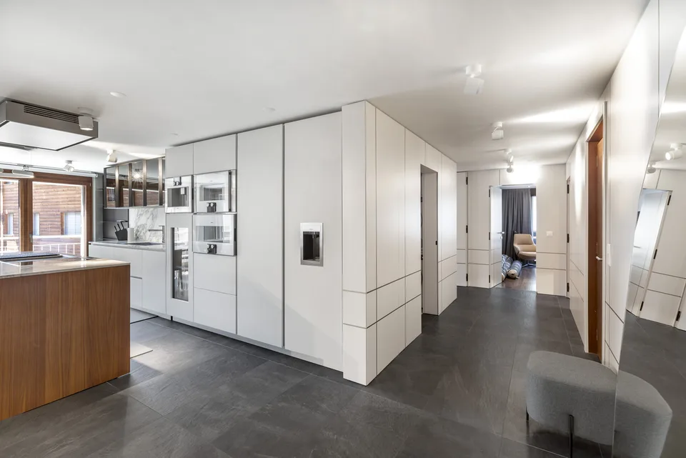 Appartement de 5,5 pièces très bien équipé et bien situé