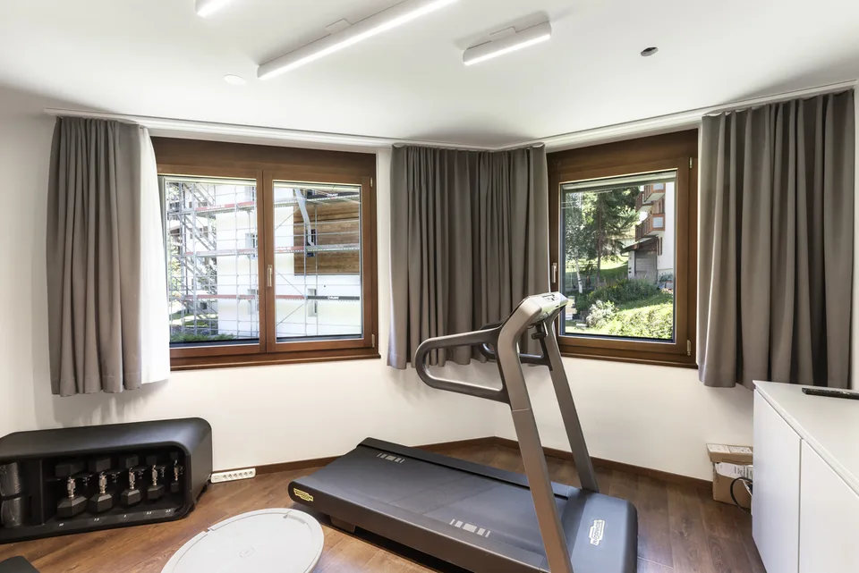 Appartement de 5,5 pièces très bien équipé et bien situé