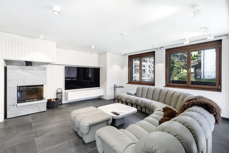 Appartement de 5,5 pièces très bien équipé et bien situé
