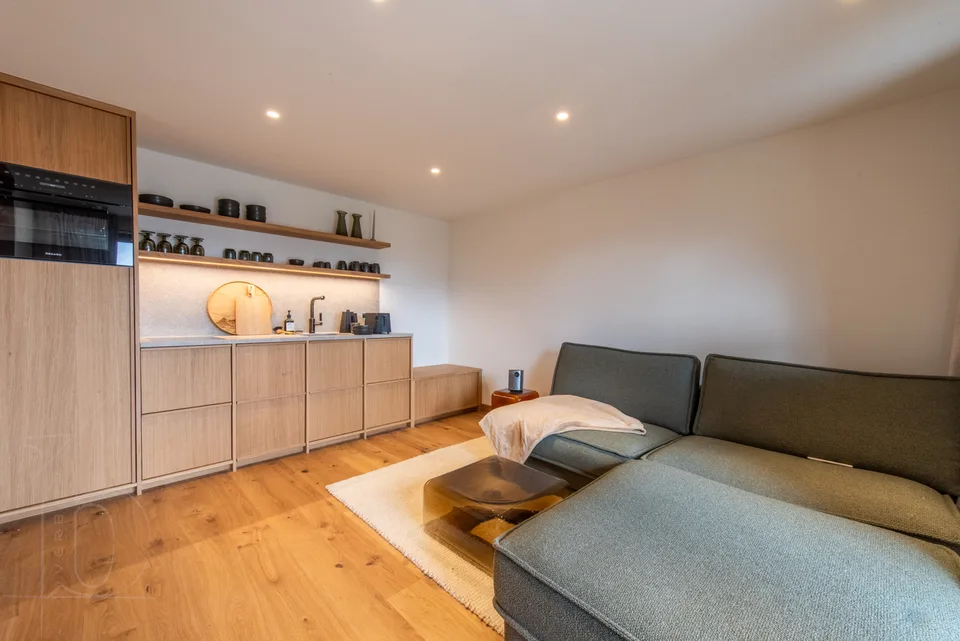 Cet appartement de 2 pièces, entièrement rénové en 2025