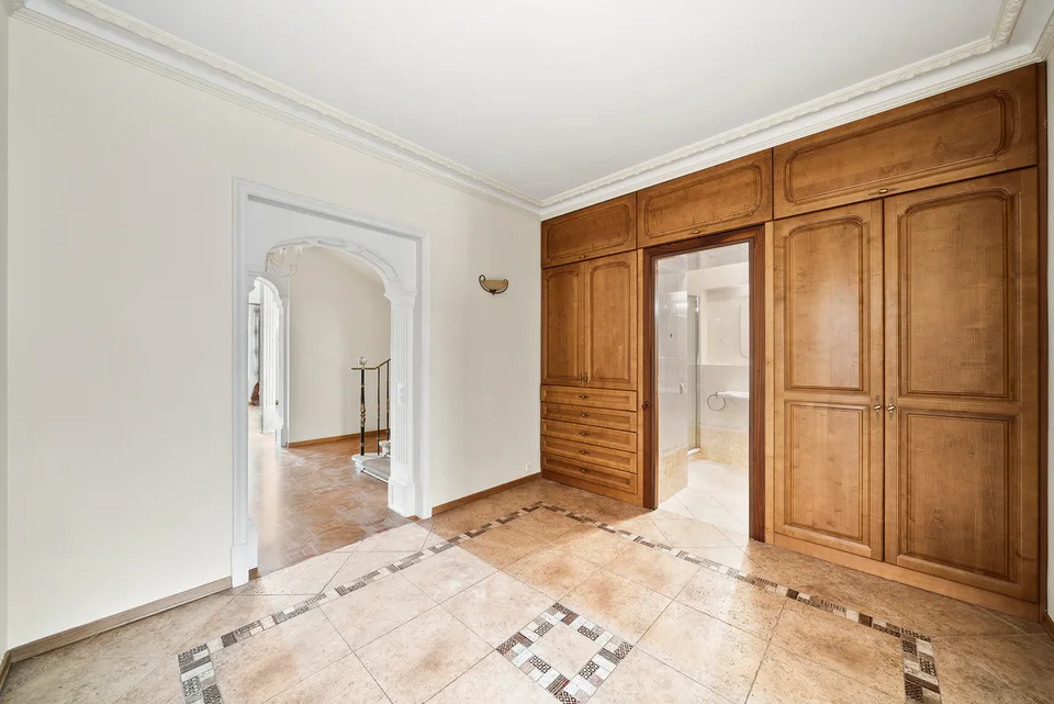 Bell'appartamento duplex con vista lago nel centro di Montreux