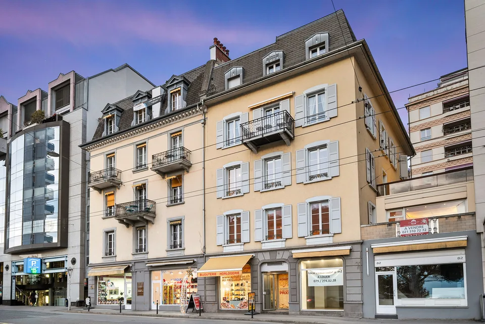 Bel appartement en duplex avec vue lac au centre de Montreux