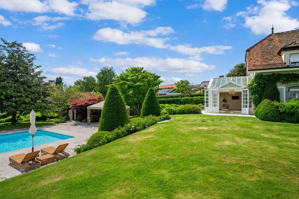 Splendide propriété avec piscine et vue lac, Apples