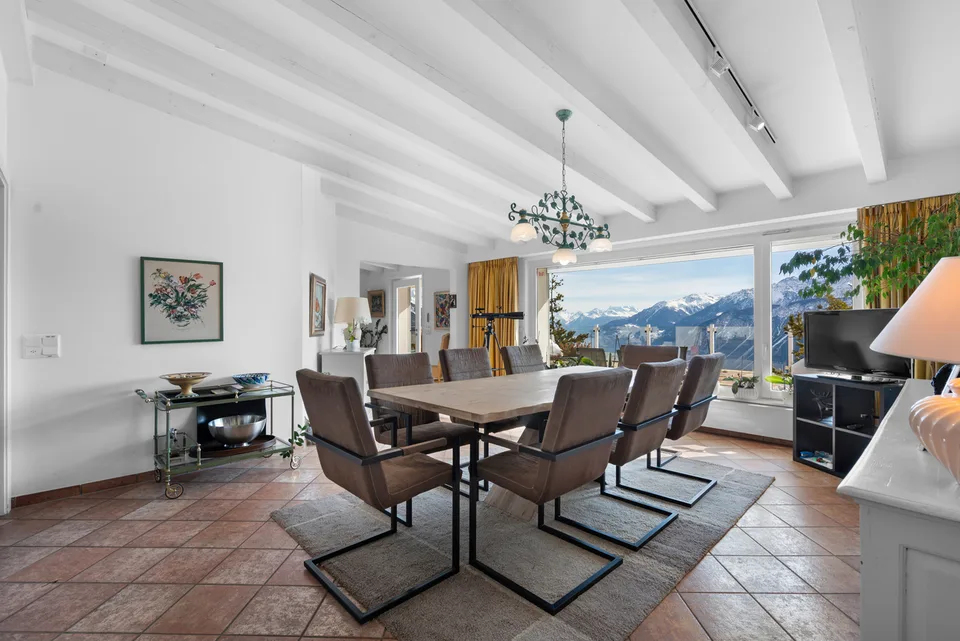 Villa sur toit avec piscine intérieure privative