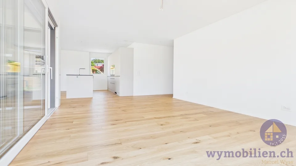 4.5 pièces - Suite avec salle de bain, espace jardin privé