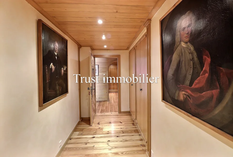 5008. Exceptionnel SKI IN/OUT appartement au centre de Crans