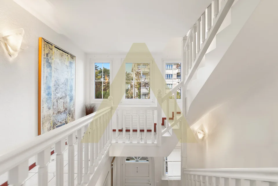 Une villa aux volumes exceptionnels, à deux pas de la plage – photo 9 sur 13