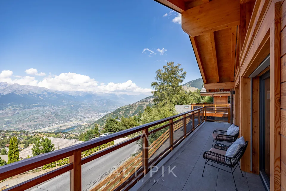 Chalet contemporaneo a pochi passi dal centro di Haute-Nendaz