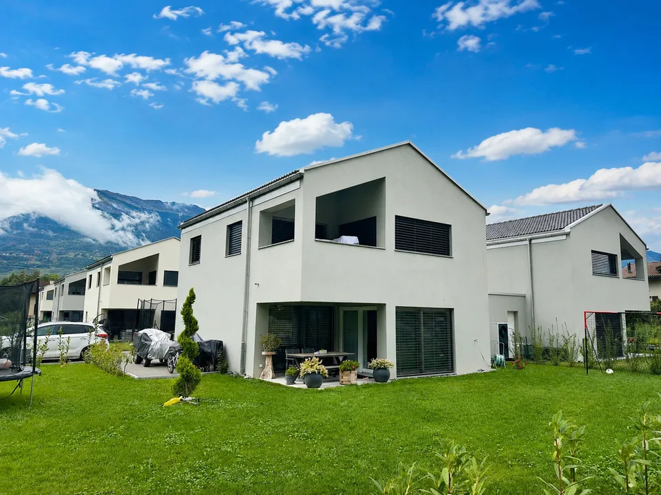 Villa neuve contemporaine
