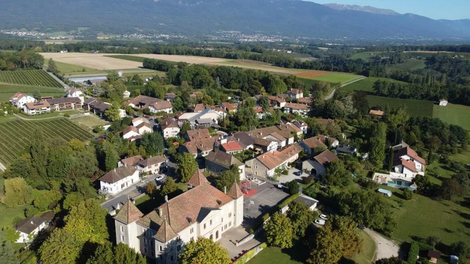 Dorfhaus mit altem Charakter.