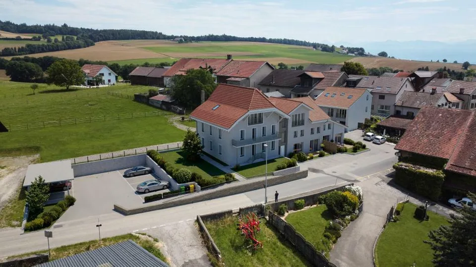Neues Penthouse mit privatem Garten