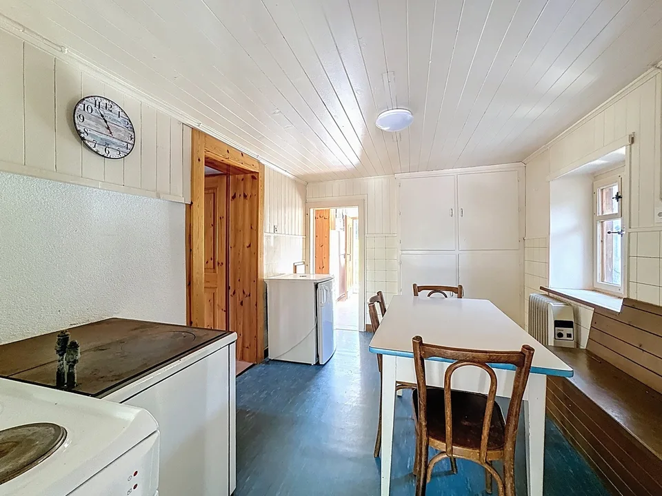 2-Zimmer-Wohnung zur Renovierung in Versegères