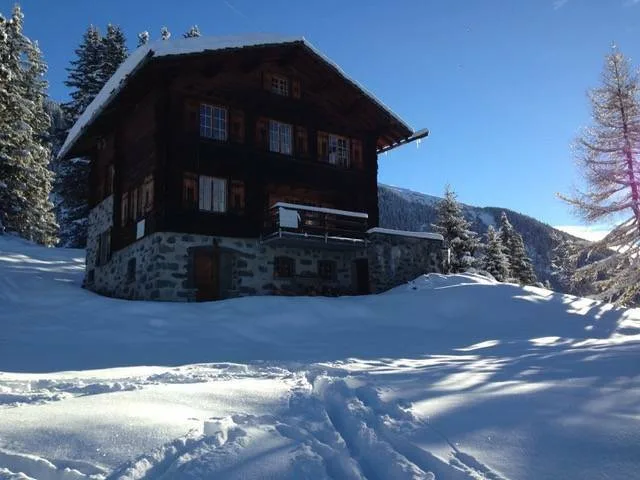Un chalet de bois et d'âme, au bout du chemin
