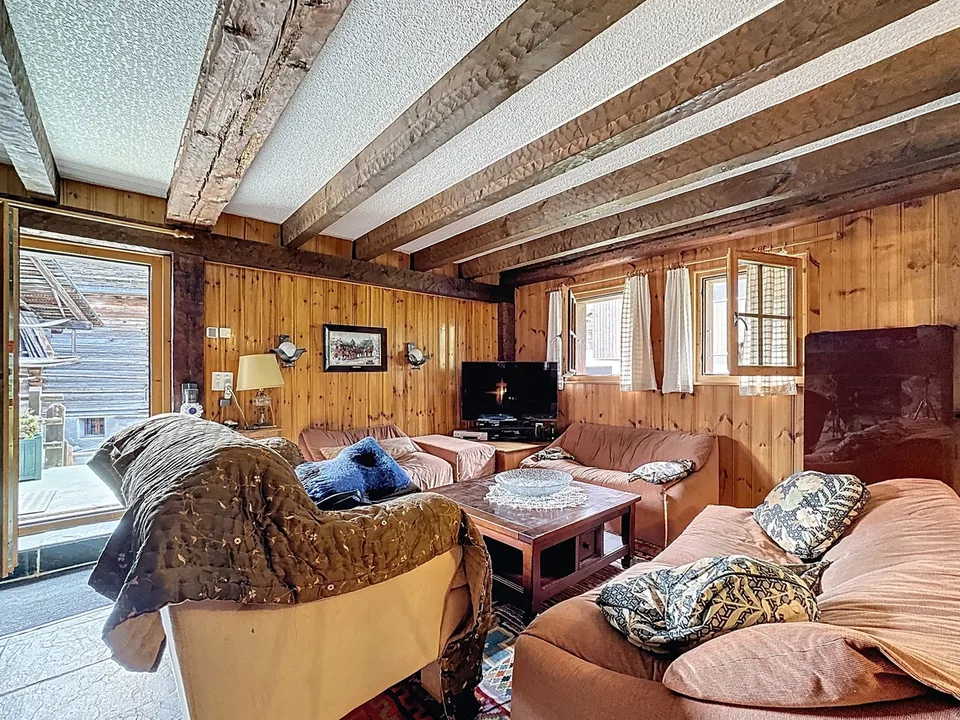 Chalet individuel 3 chambres à Bruson avec garage et carnotzet