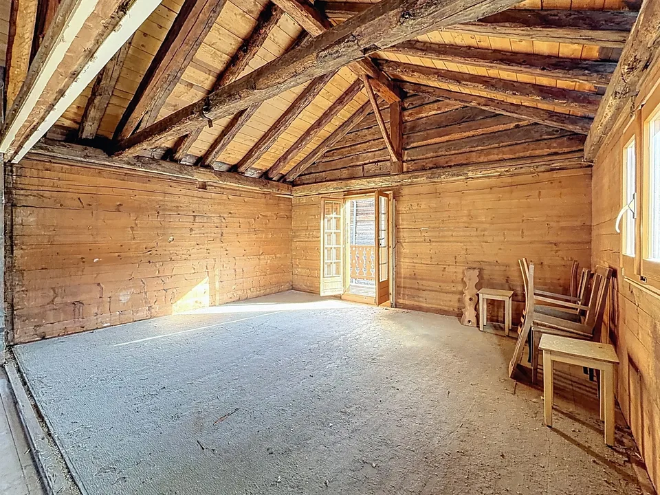 Chalet à rénover – L'âme d'une grange alpine à Sarreyer – Foto 20 von 26