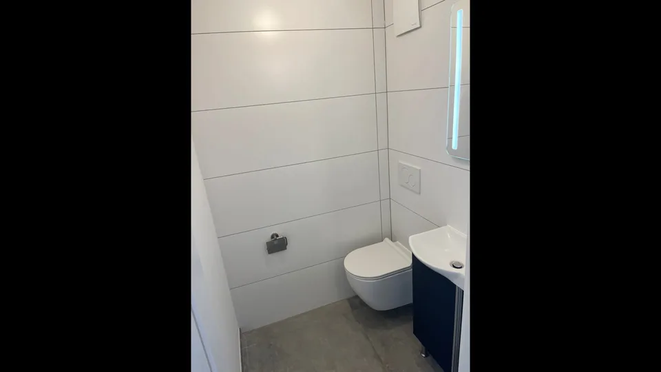 Spazio commerciale attraente a Büsserach - moderno e versatile – foto 7 di 11