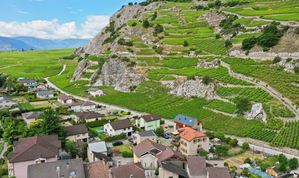 Edificio a rendimento con alto potenziale di rendimento lordo previsto del 5%