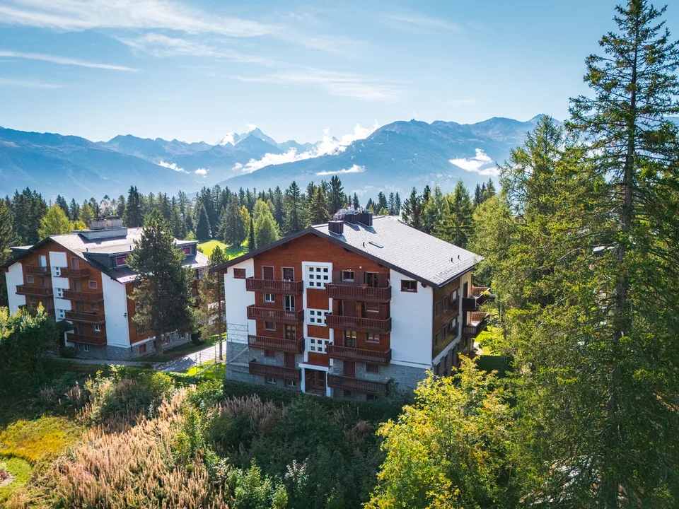 4006. Appartamento di lusso 4.5pcs, vicino al centro di Crans