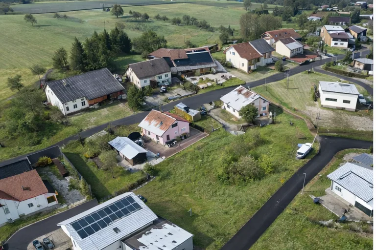 Magnifico lotto edificabile nel cuore di un ambiente residenziale tranquillo
