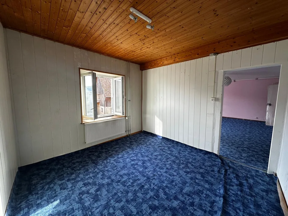 Casa di carattere con 5 camere e fienile