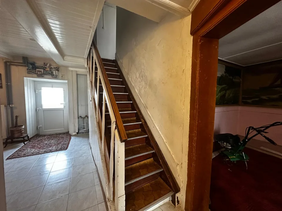 Casa di carattere con 5 camere e fienile
