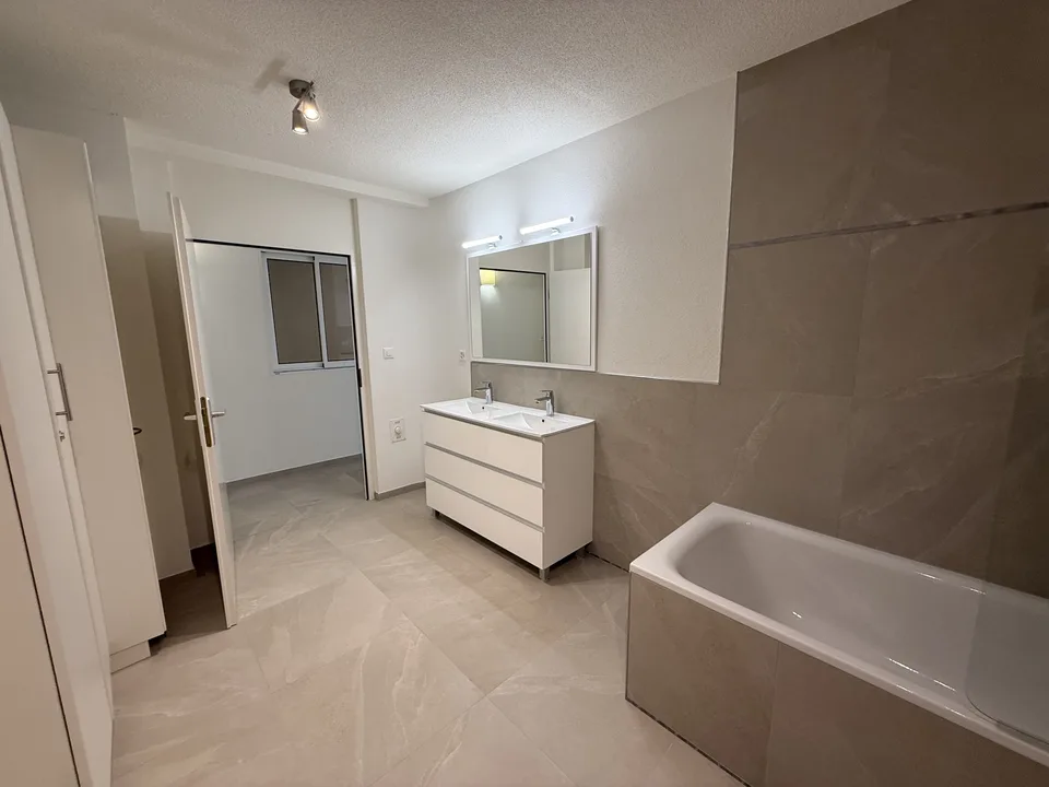 ppartement 3.5 pièces avec grande terrasse   70 m²