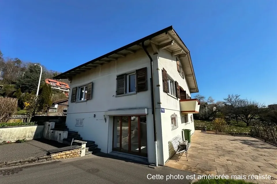Grande maison de 207 m² avec fort potentiel à Fontenais