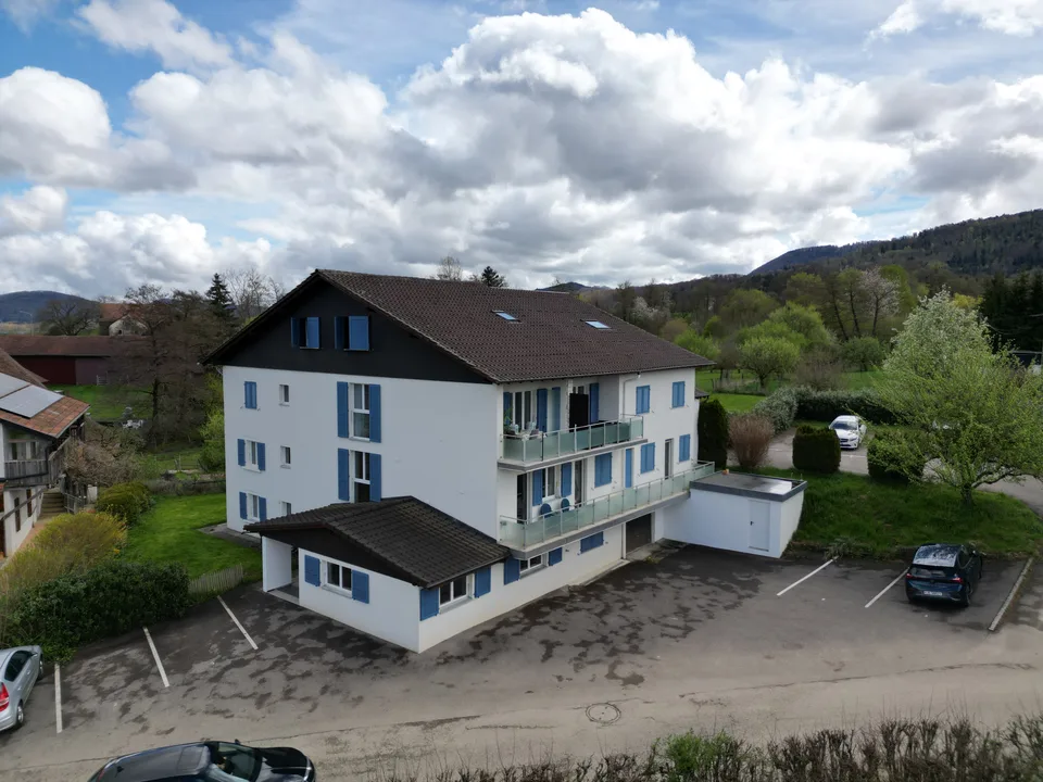 À vendre   Immeuble de rendement à Courgenay (Moulin de la Terre 5)