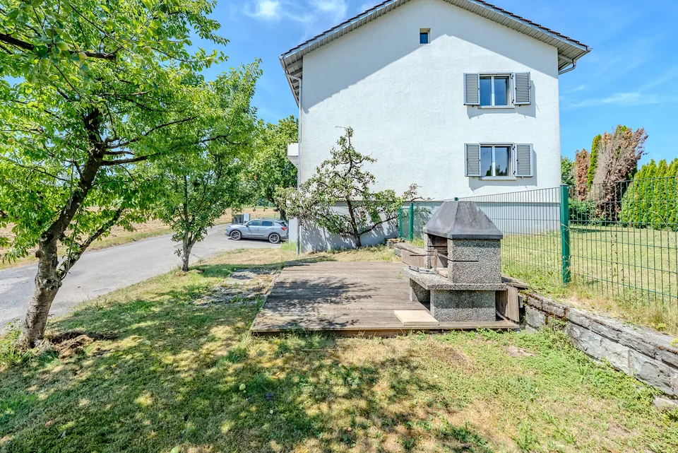 Casa bifamiliare versatile, vivere con un appartamento separato o per m – foto 2 di 13