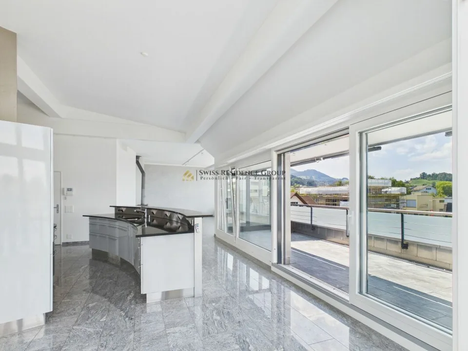 Exklusiv mit traumhafter Seesicht - privater Dachterrasse - Wellness-Oase