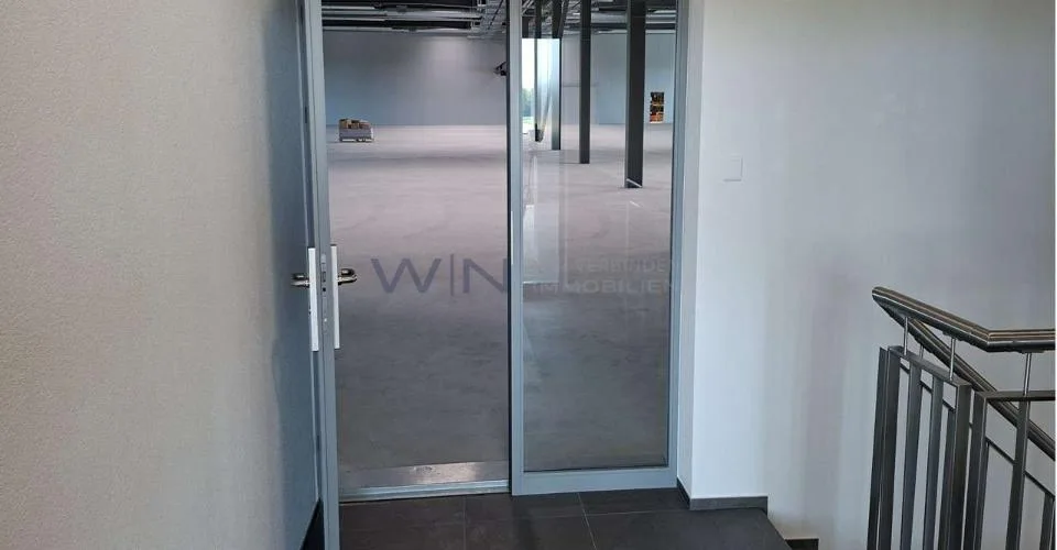 Industry 1 room