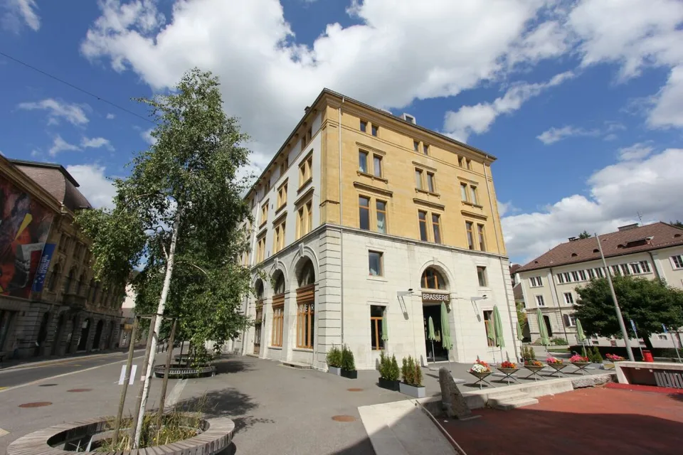 Local in the building of the Old Post Office