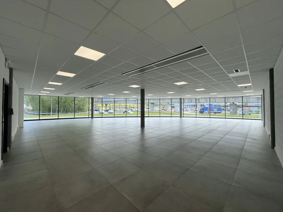 Moderne Fläche 243 m2 – Kostenlos 1 Monat