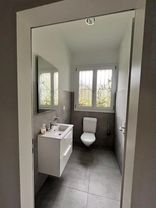 Commercial space ideal for studio, workshop or office – photo 7 of 9
