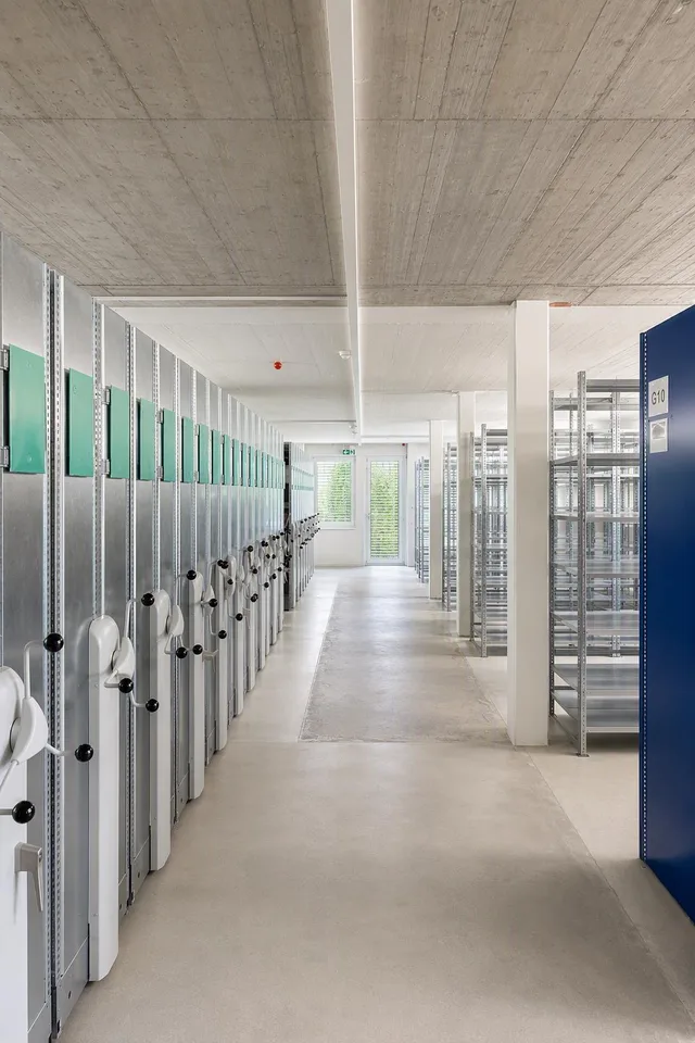 Bright archive rooms for rent