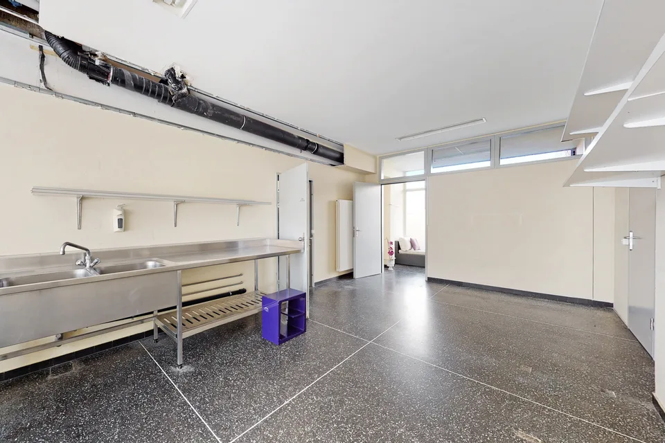 236m² - Vielseitig nutzbares Geschäftslokal -  befristen bis Anfang 2027