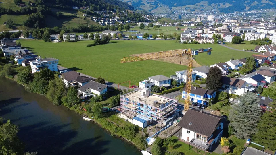 3.5 Zimmer-Parterrewohnung in Seenähe