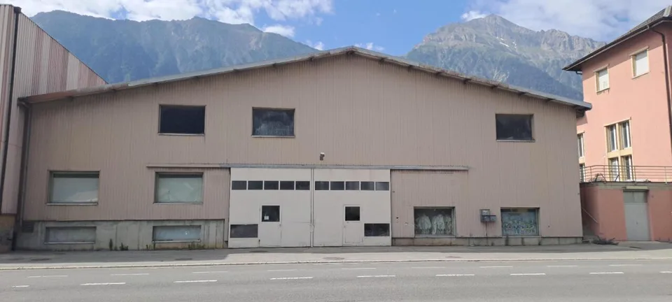 A Vendre Bâtiment Industriel
Route du Léman 8 B
Charrat