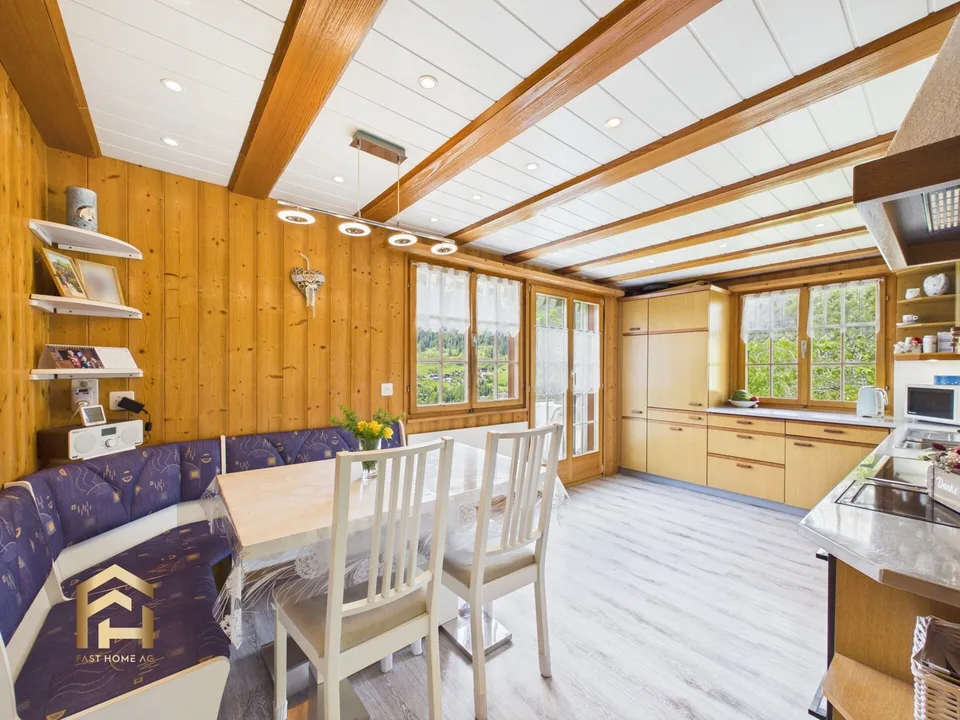 Sonniges Chalet mit Einliegerwohnung und traumhafter Aussicht