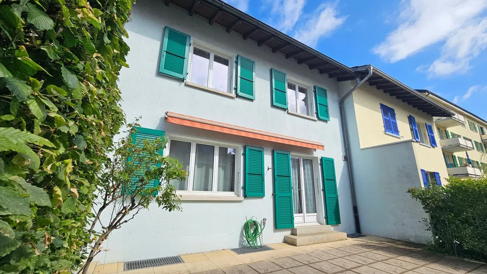 À vendre à Porrentruy maison mitoyenne de 4.5 pièces