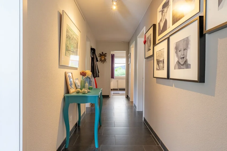 MEHRFAMILIENHAUS AN ZENTRALER UND RUHIGER LAGE – Foto 10 von 13