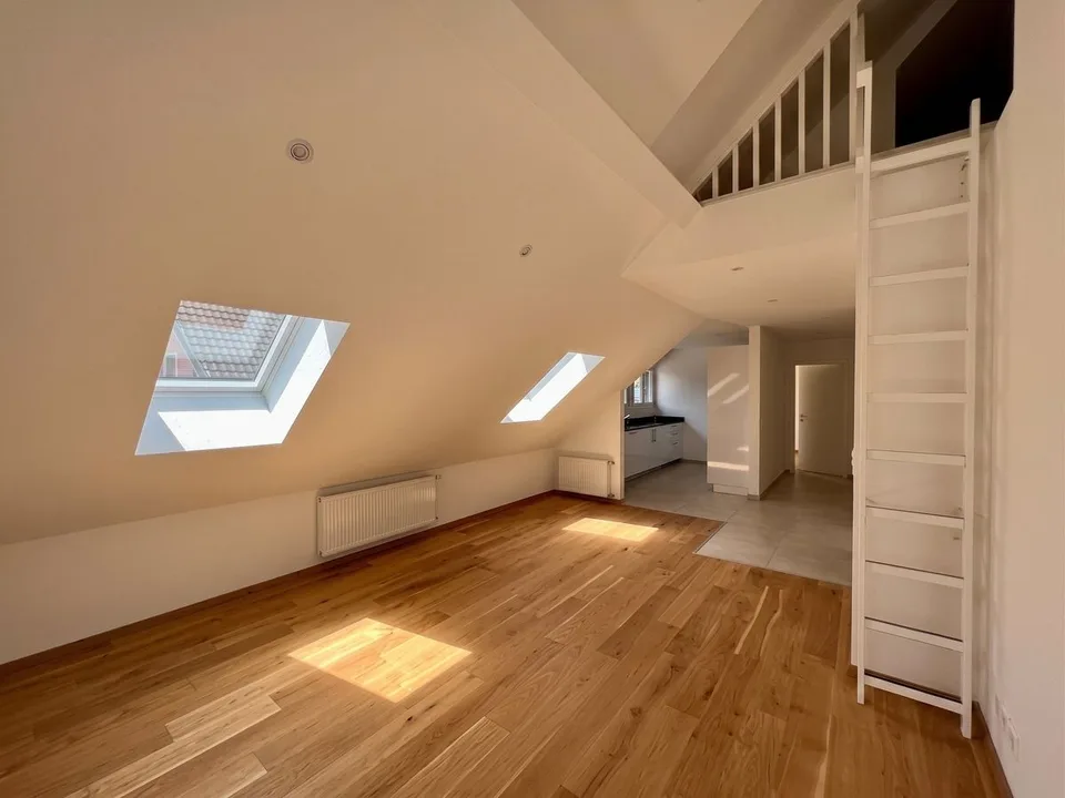 Wohnung D - 2,5 Zimmer mit Balkon und Mezzanin, in Couvet