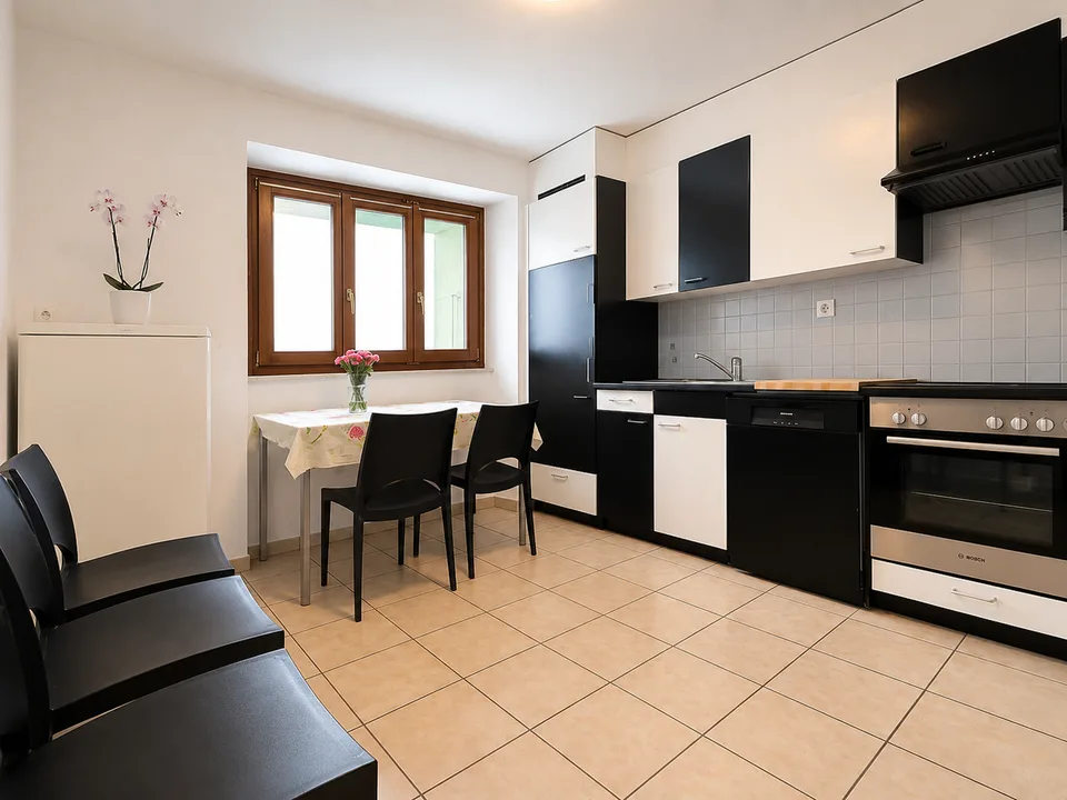 Ideale per investitori: edificio con due appartamenti