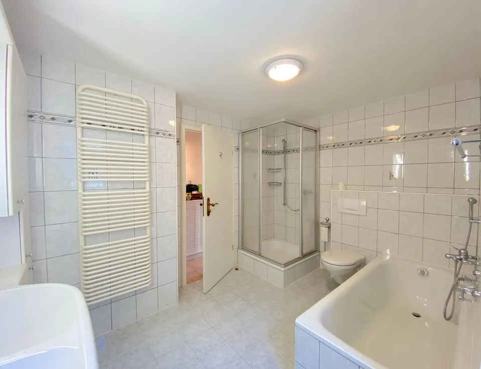 4.5 Zimmer Einfamilienhaus in Airolo – Foto 9 von 11