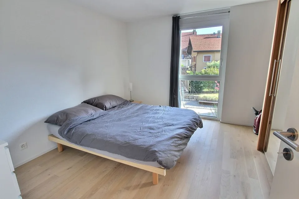 Geräumige und neue 2,5-Zimmer-Wohnung