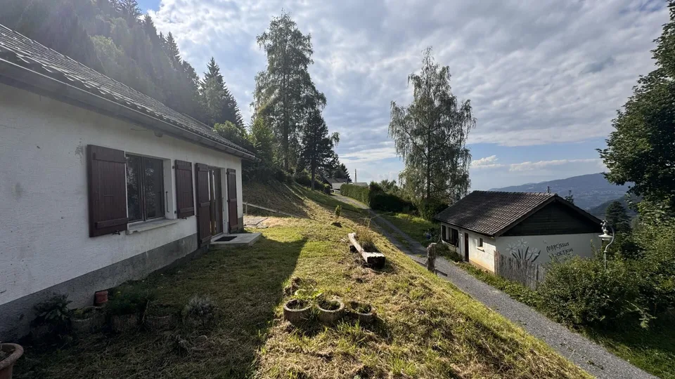 2-Room Semi-Detached House in Montreux – photo 12 of 13