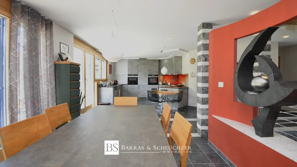 Propriété d'exception : spacieuse villa avec 3.5 pcs indépendant – Foto 14 von 16