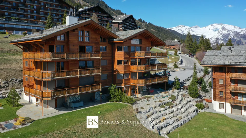 Attique d'exception de 226m2 à deux pas des bains thermaux