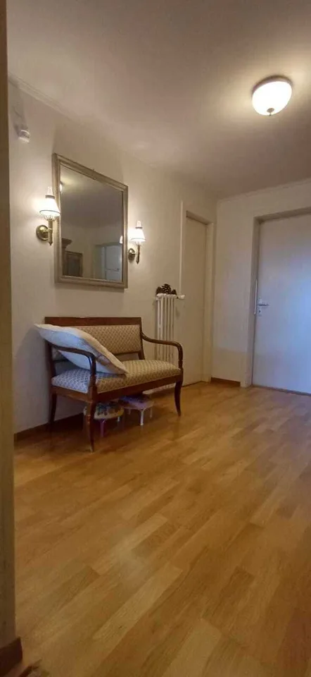 À visiter absolumentTrès charmant appartement 3.5 pcs à vendre. – photo 8 sur 13