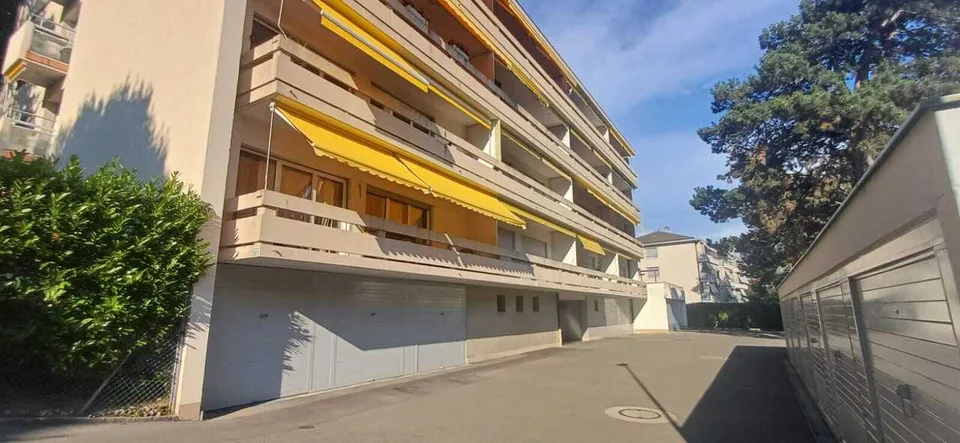 À visiter absolumentTrès charmant appartement 3.5 pcs à vendre. – photo 7 sur 13